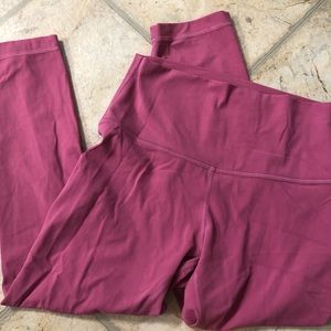 Lululemon Athletica Align crops 21” size 6